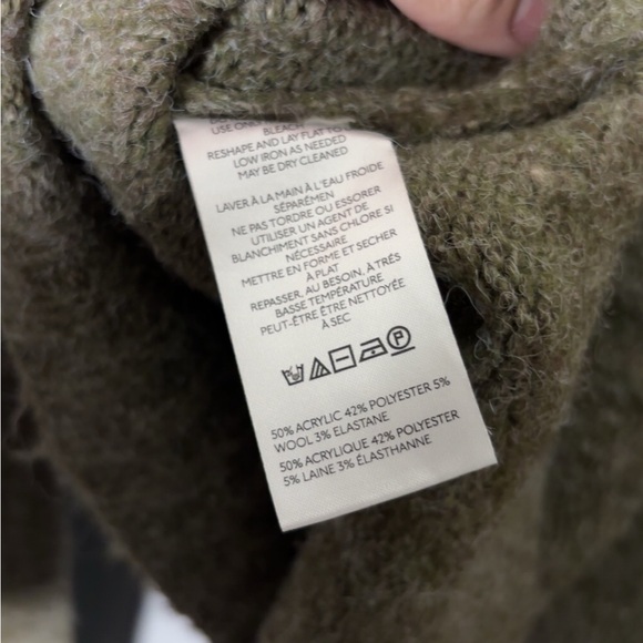 Pilcro The Lennon Wide-Sleeve Turtleneck Sweater Size XXS - Picture 5 of 6